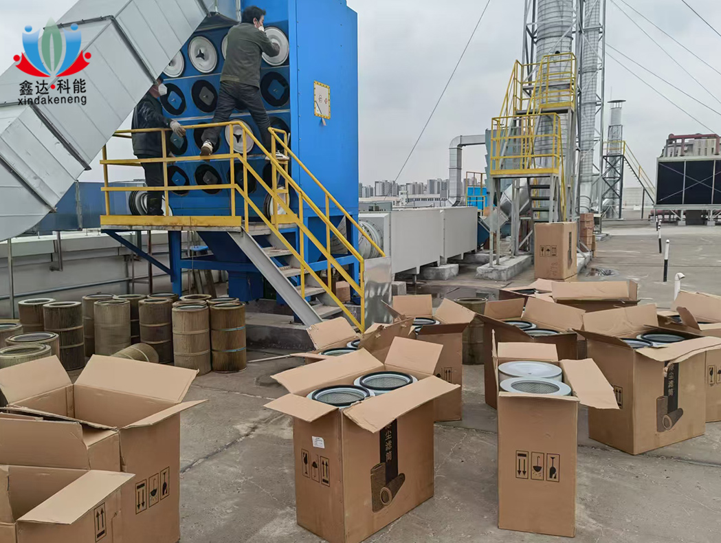 鑫达科能为老客户完成VOC废气处理系统填料更换工程